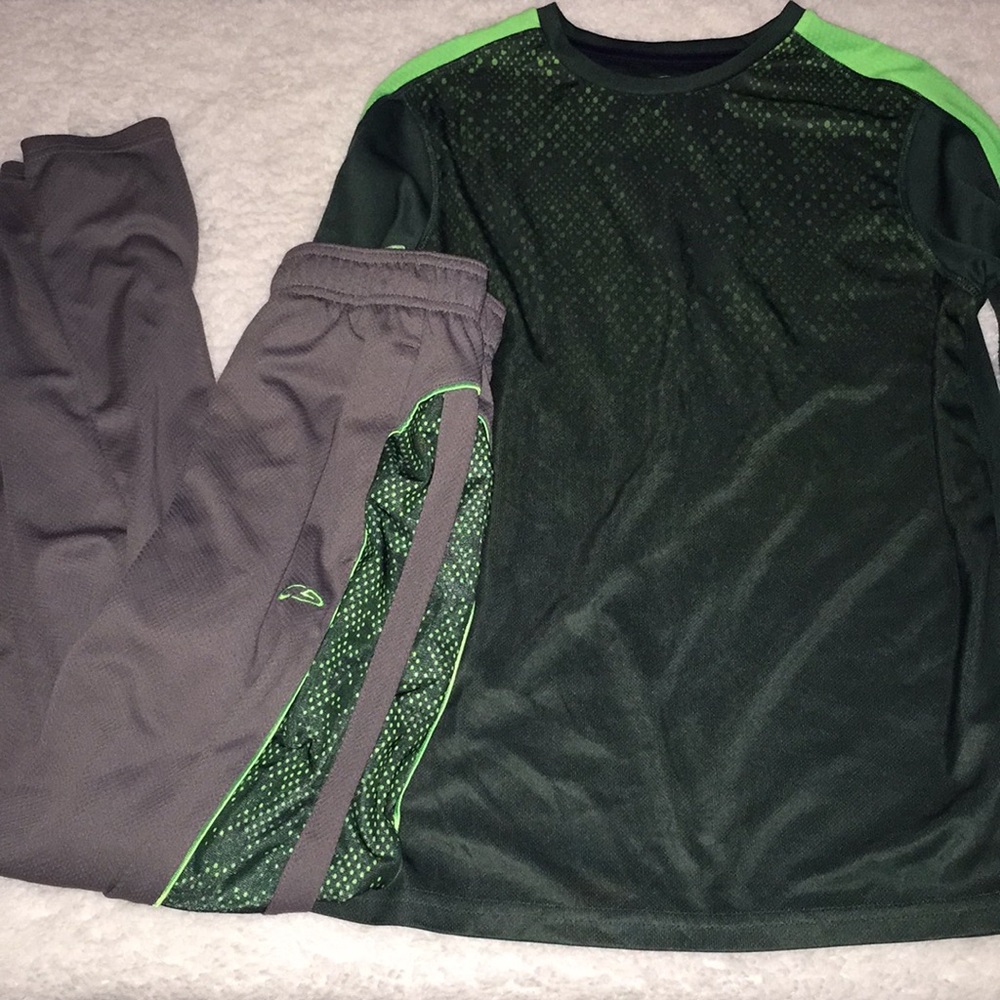 Kids clothing